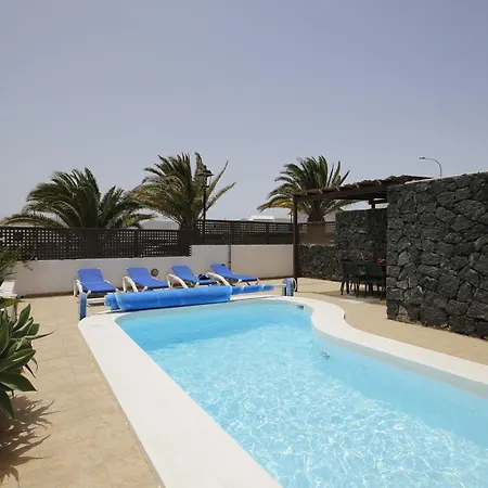 Villa Lisa Los Mojones Puerto Del Carmen Lanzarote Tias
