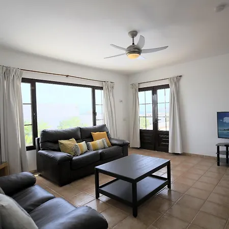 Villa Lisa Los Mojones Puerto Del Carmen Lanzarote