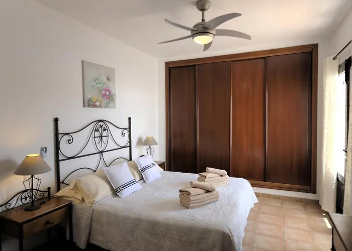 Villa Charming Mojones 3 Bedrooms Child Friendly Pool Lise