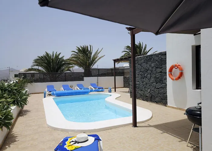 Вилла Charming Mojones 3 Bedrooms Child Friendly Pool Lise *